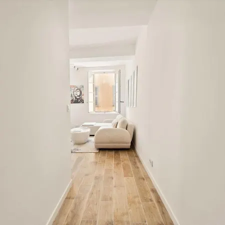 Charming Appt- Ac- 1br 2p - Centre St Tropez Apartman *